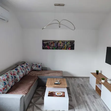 Bella Apartman Brcko Exterior photo